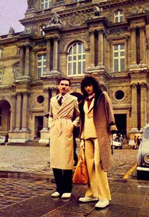 Photos de Sparks au Musée du Louvre de Paris, France